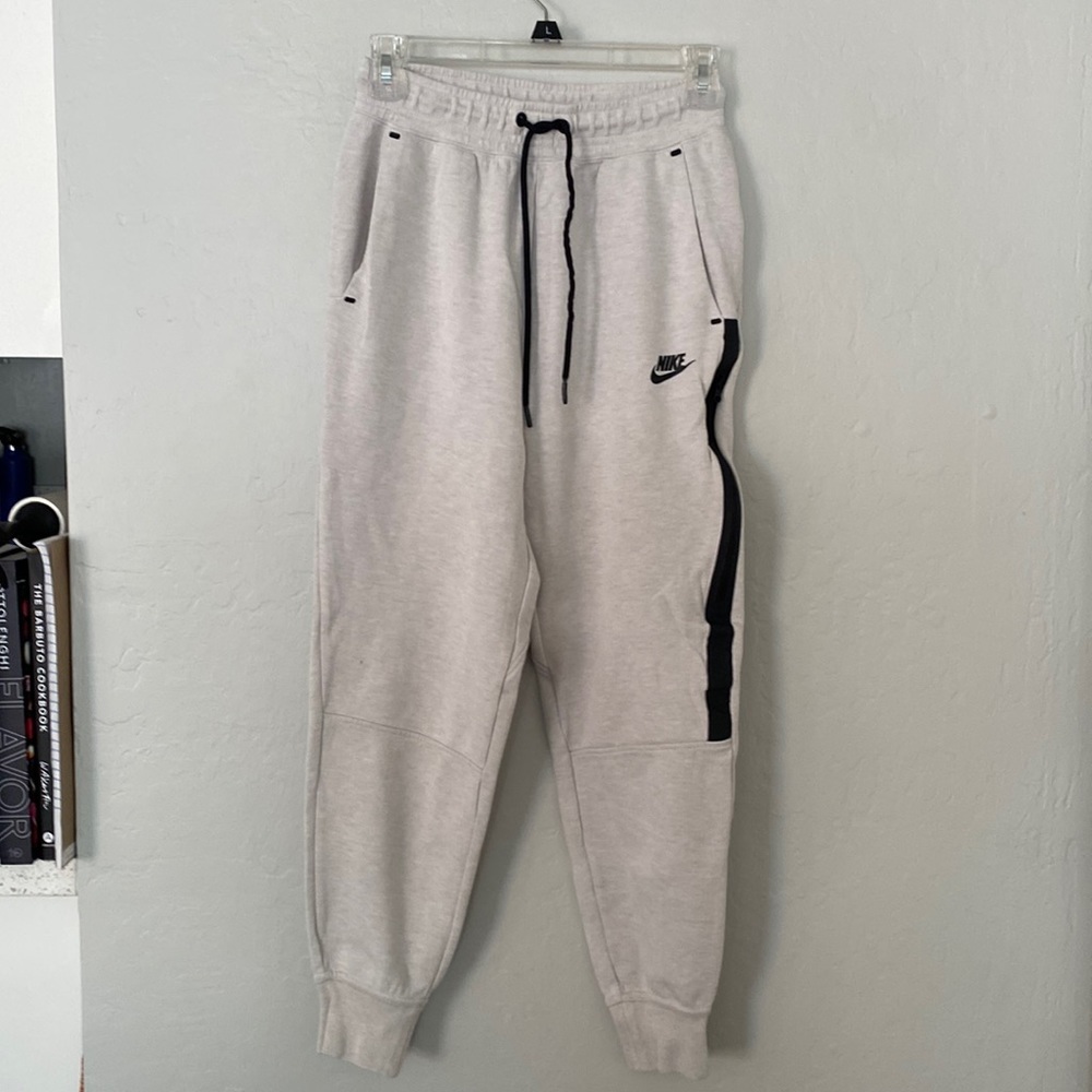 Nike jogger pants